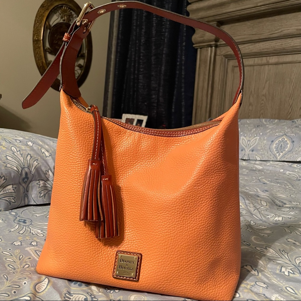 Dooney & Bourke